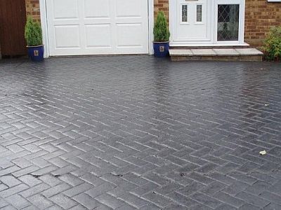 In all local areas of Collier Row near me RM5 we offer an unbeatable Driveway Cleaning service